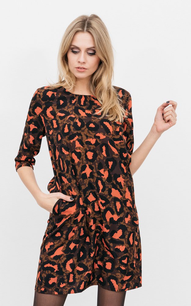 Kleid Charlie Braun Schwarz Kleid Mit Knopfleiste Hinten