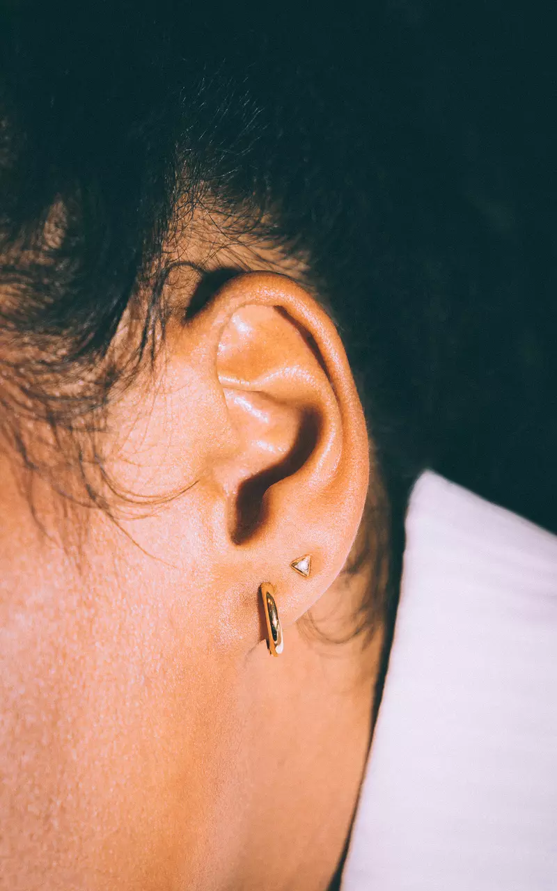 Triangle stud earrings Gold