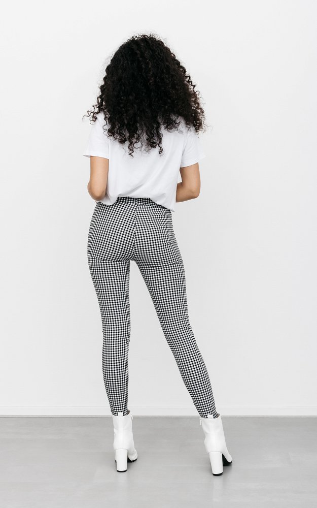 Leggings Lola Schwarz Weiss Bequeme High Waist Leggings Mit Muster