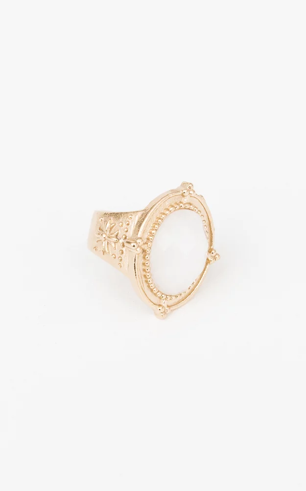 Gouden ring met gekleurde steen Creme Goud