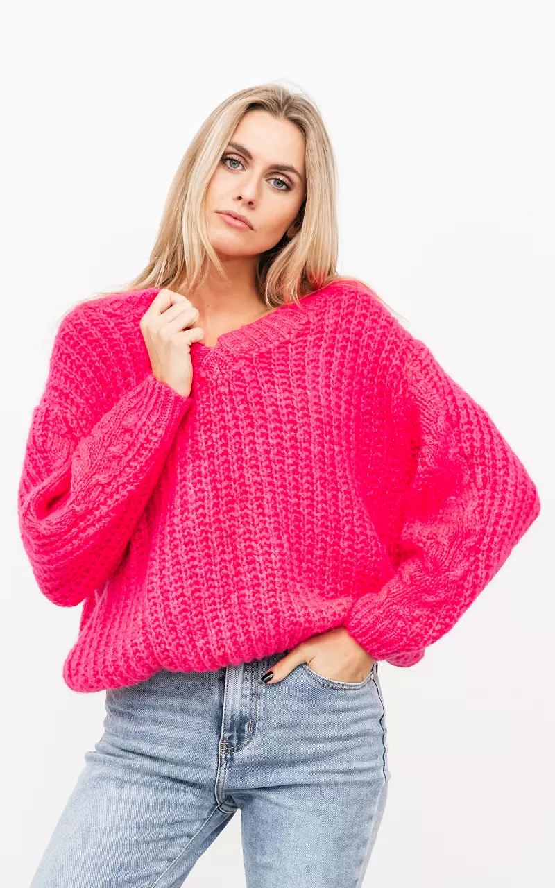 Knitted V-neck sweater Fuchsia