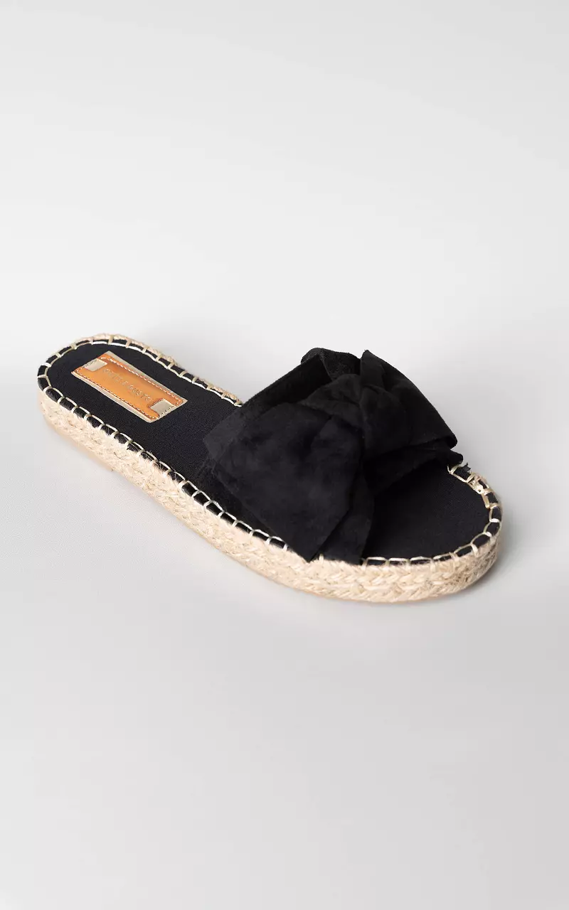 Slip-on sandals with woven soles Black