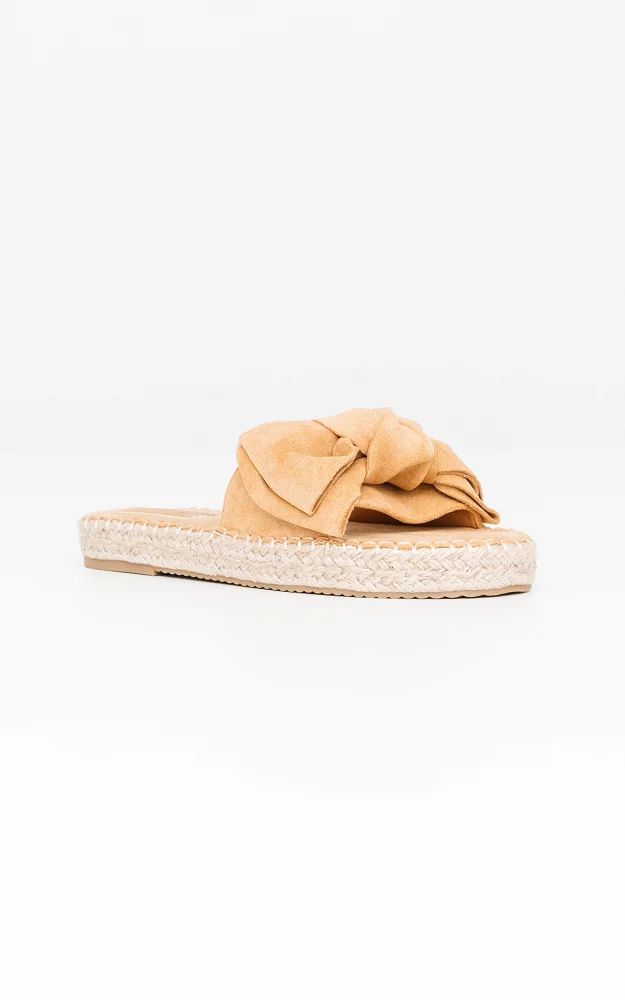 Slip-on sandals with woven soles Camel