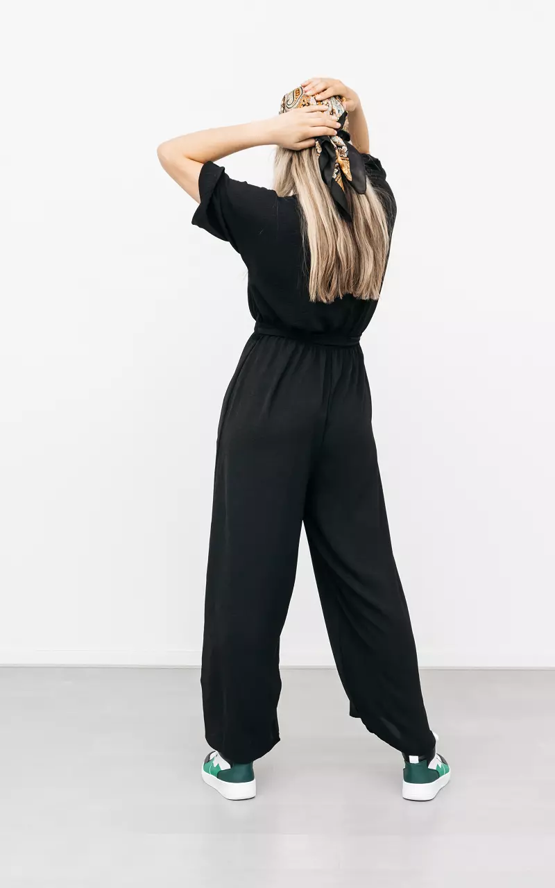 Jumpsuit with two side pockets Black