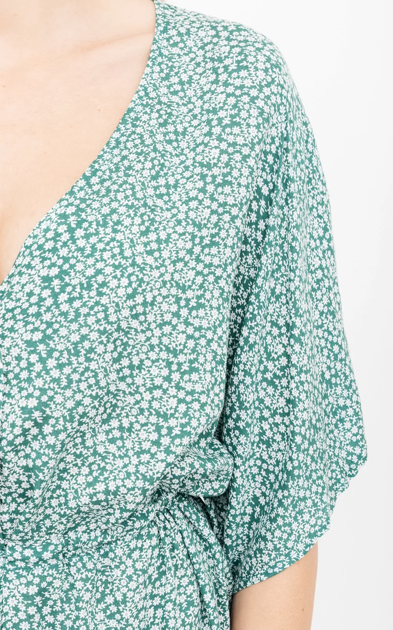 Verspieltes Kleid mit floralem Muster Grün Weiß