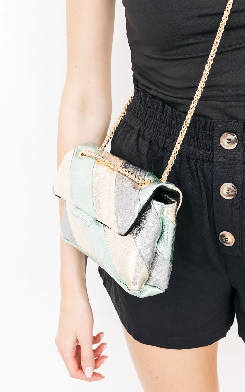 Coloured bag with a shoulder chain Green Gold