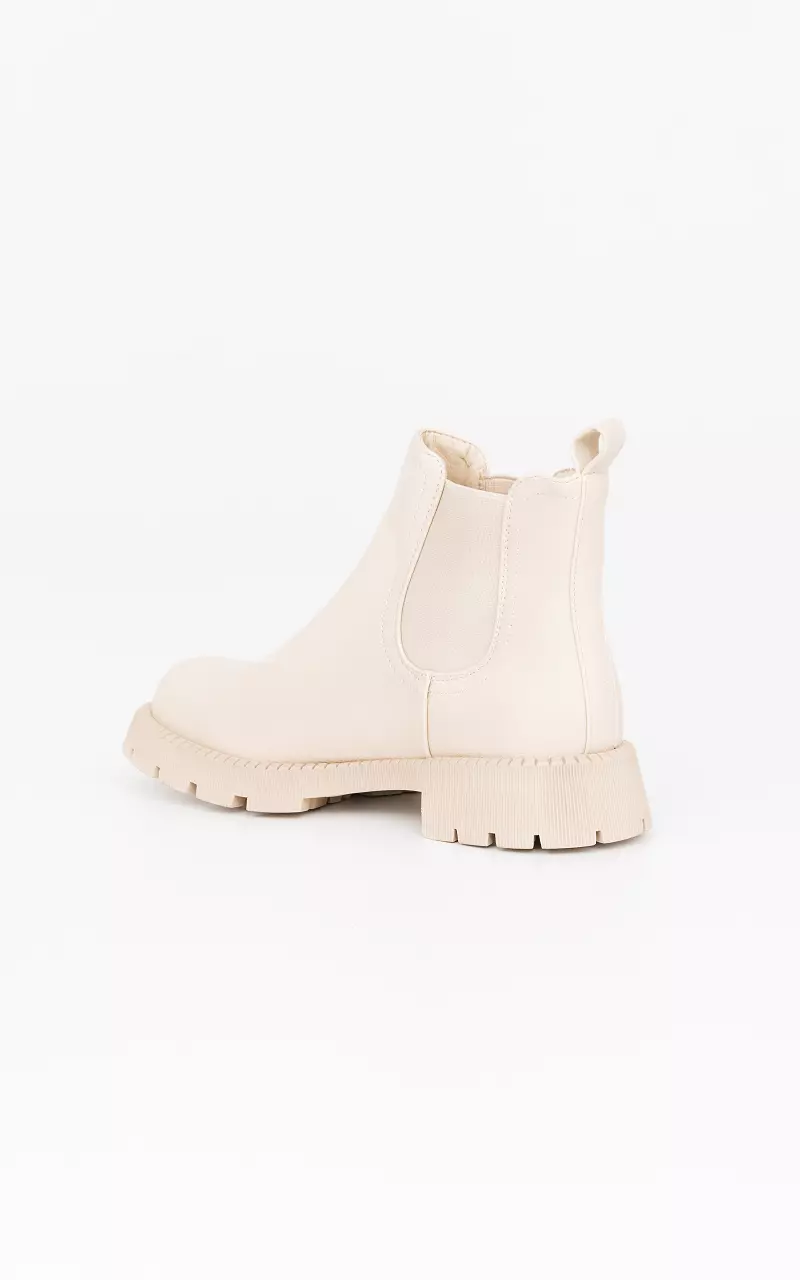 Chelsea boots with thick soles Beige