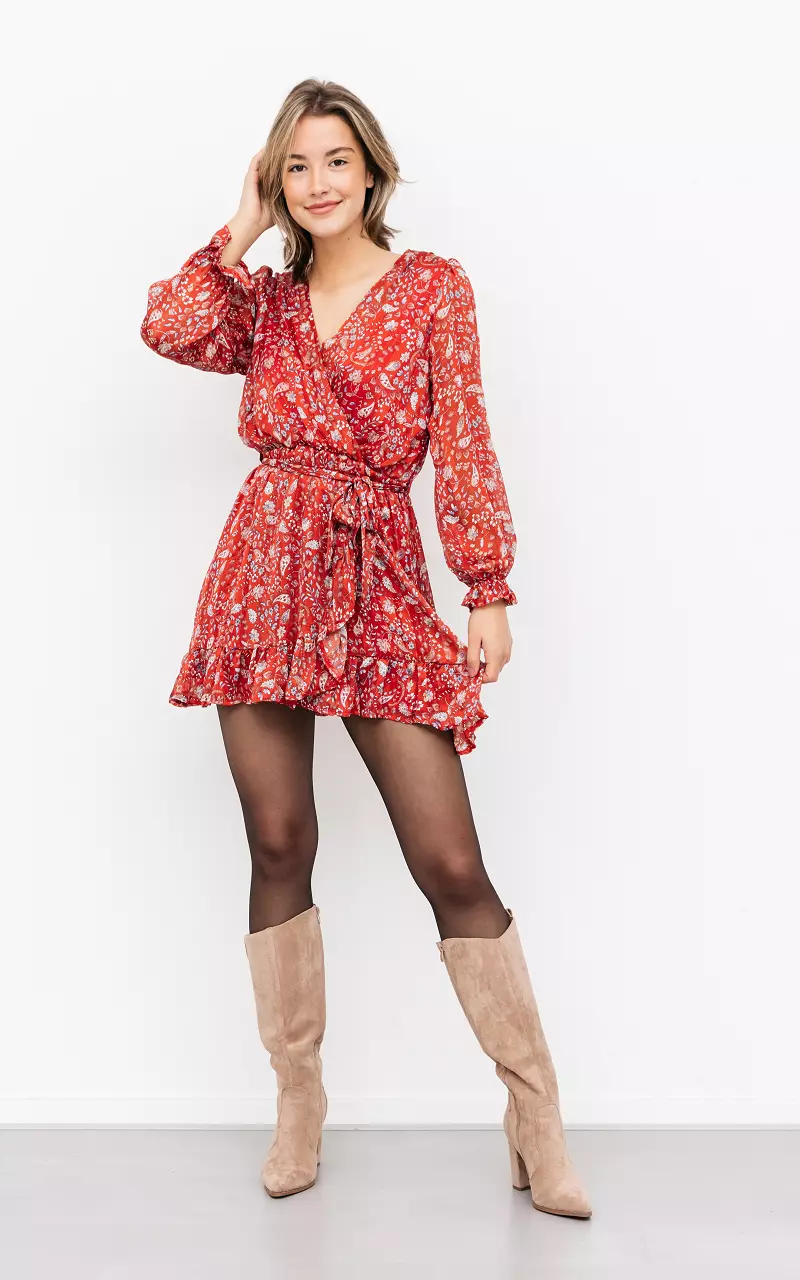 Overslag jurk met paisley print Rood