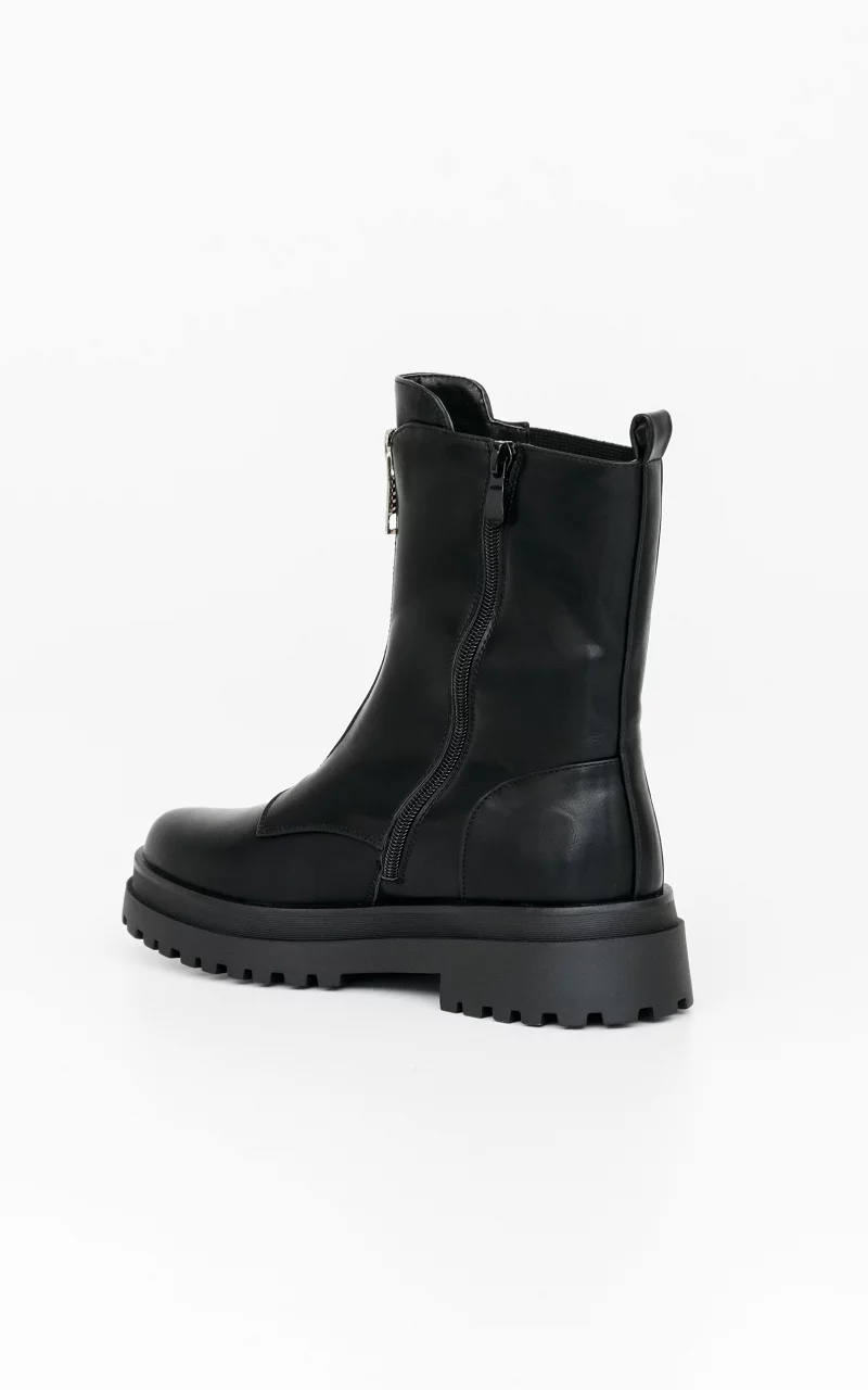 Boots with zips Black