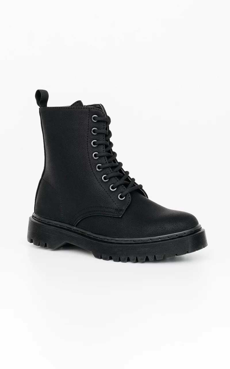 Boots with laces and zips Black