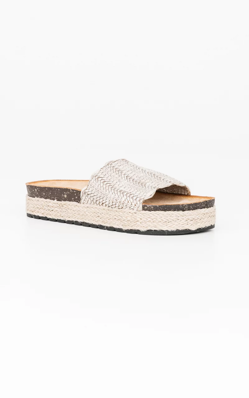 Niedliche Sommer-Pantolette Beige