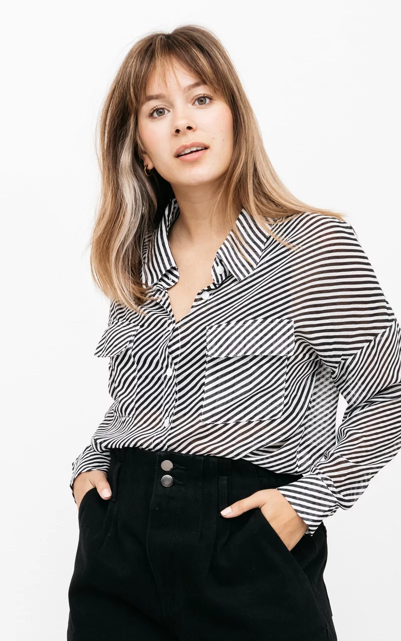 Blouse with a waist tie White Black