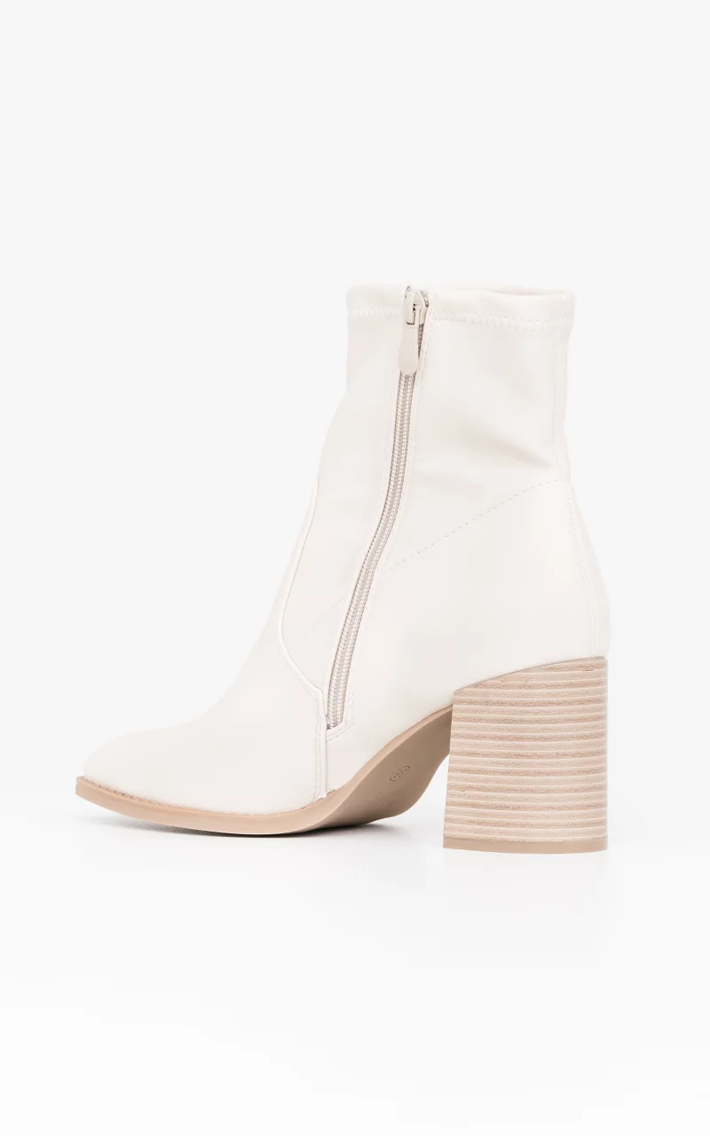 Ankle boots Beige