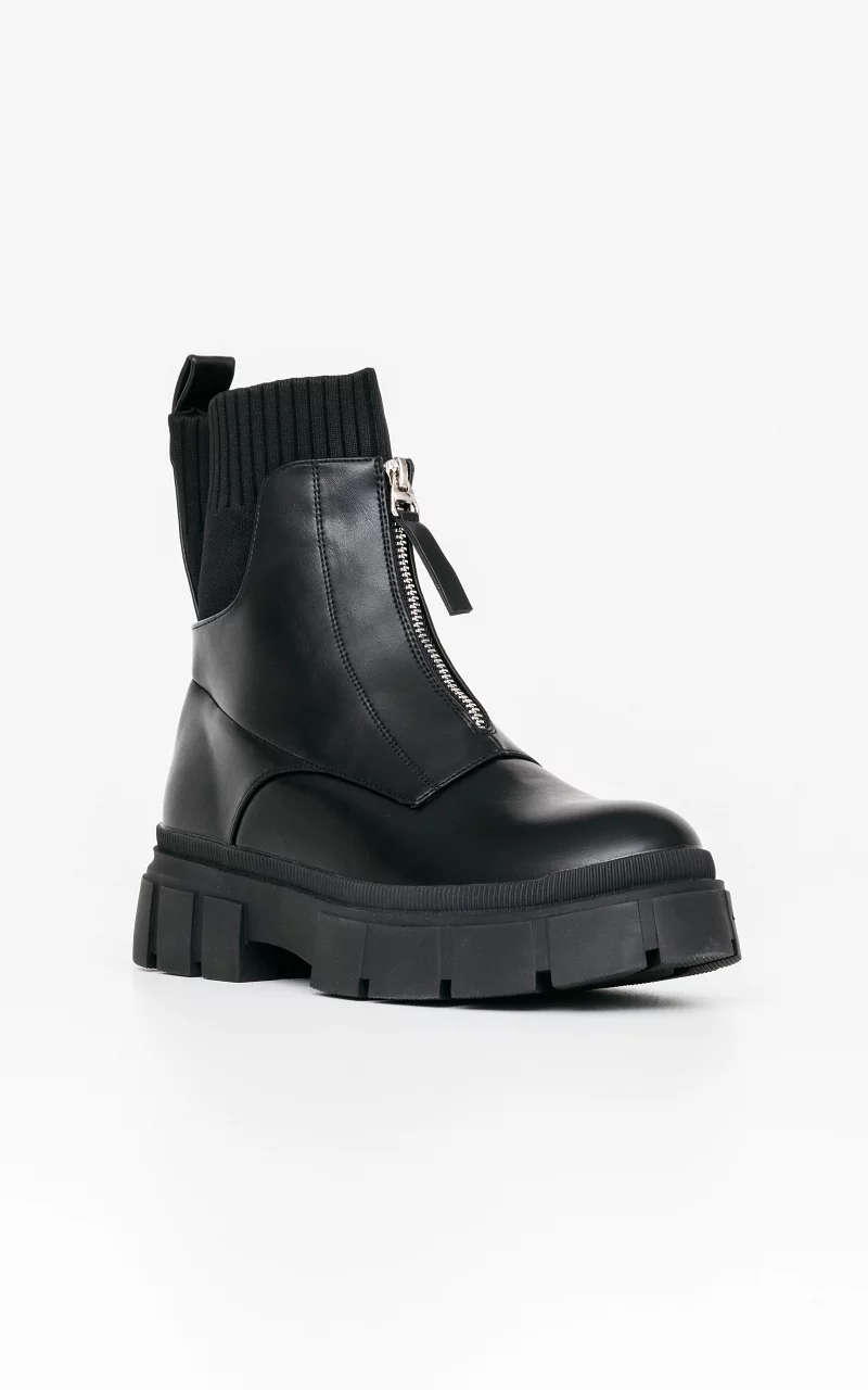Lined boots Black
