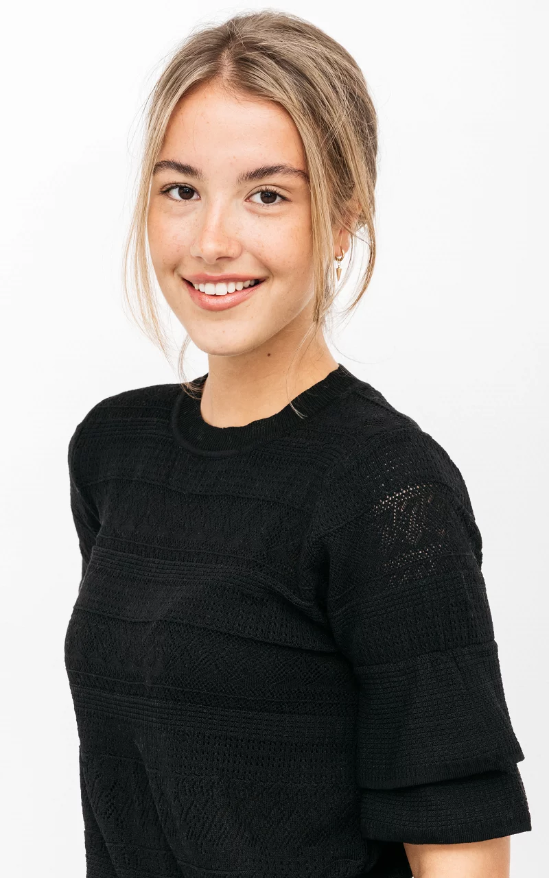 Top with embroidered details Black