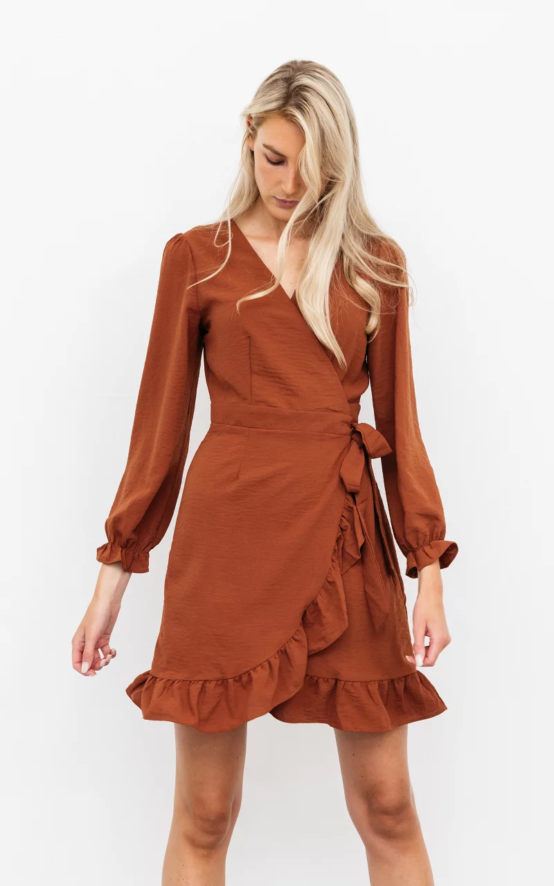 Wrap-around dress with ruffles Rust Brown