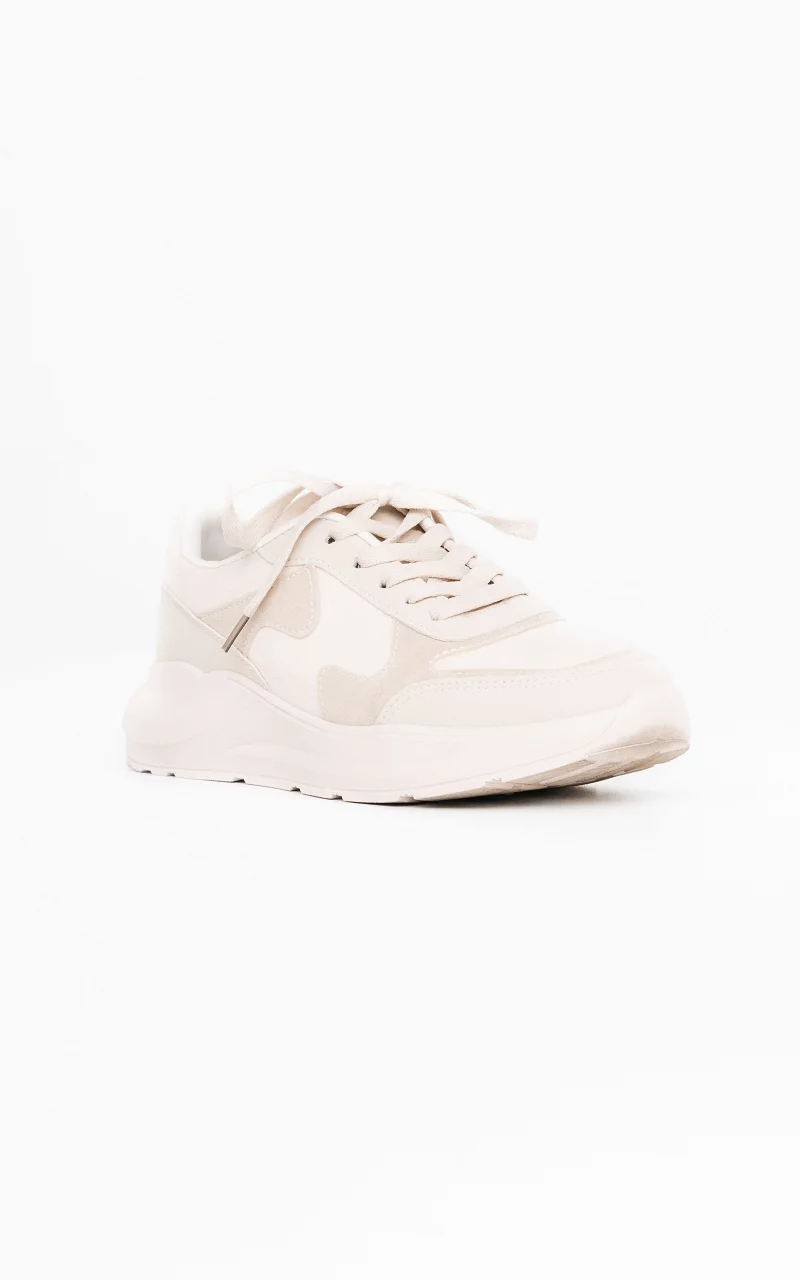 Sneakers with thick sole Beige