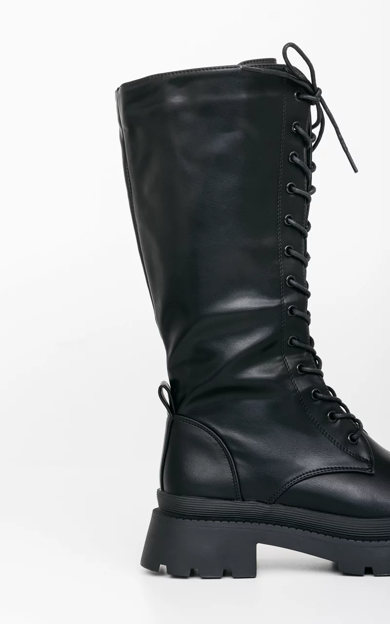 High lace-up boots Black
