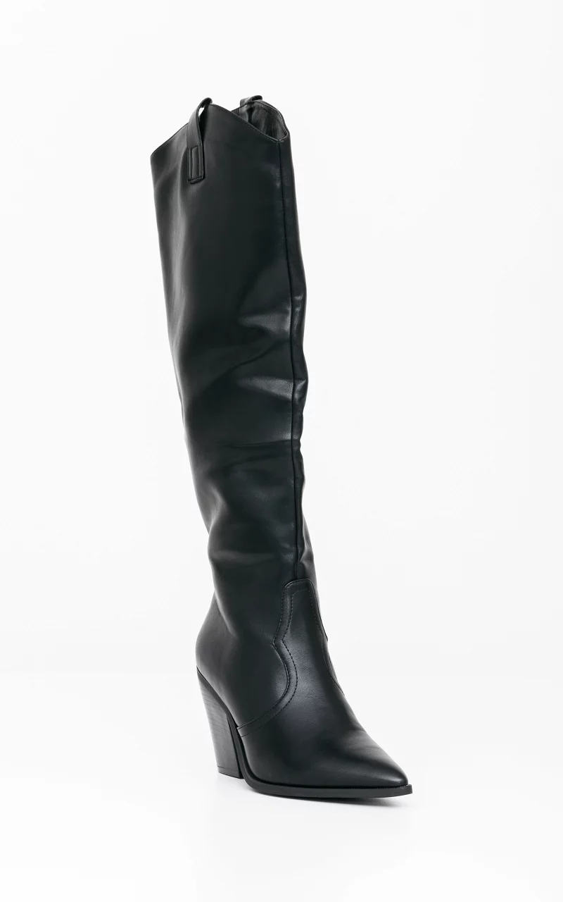 High cowboy boots with heel Black