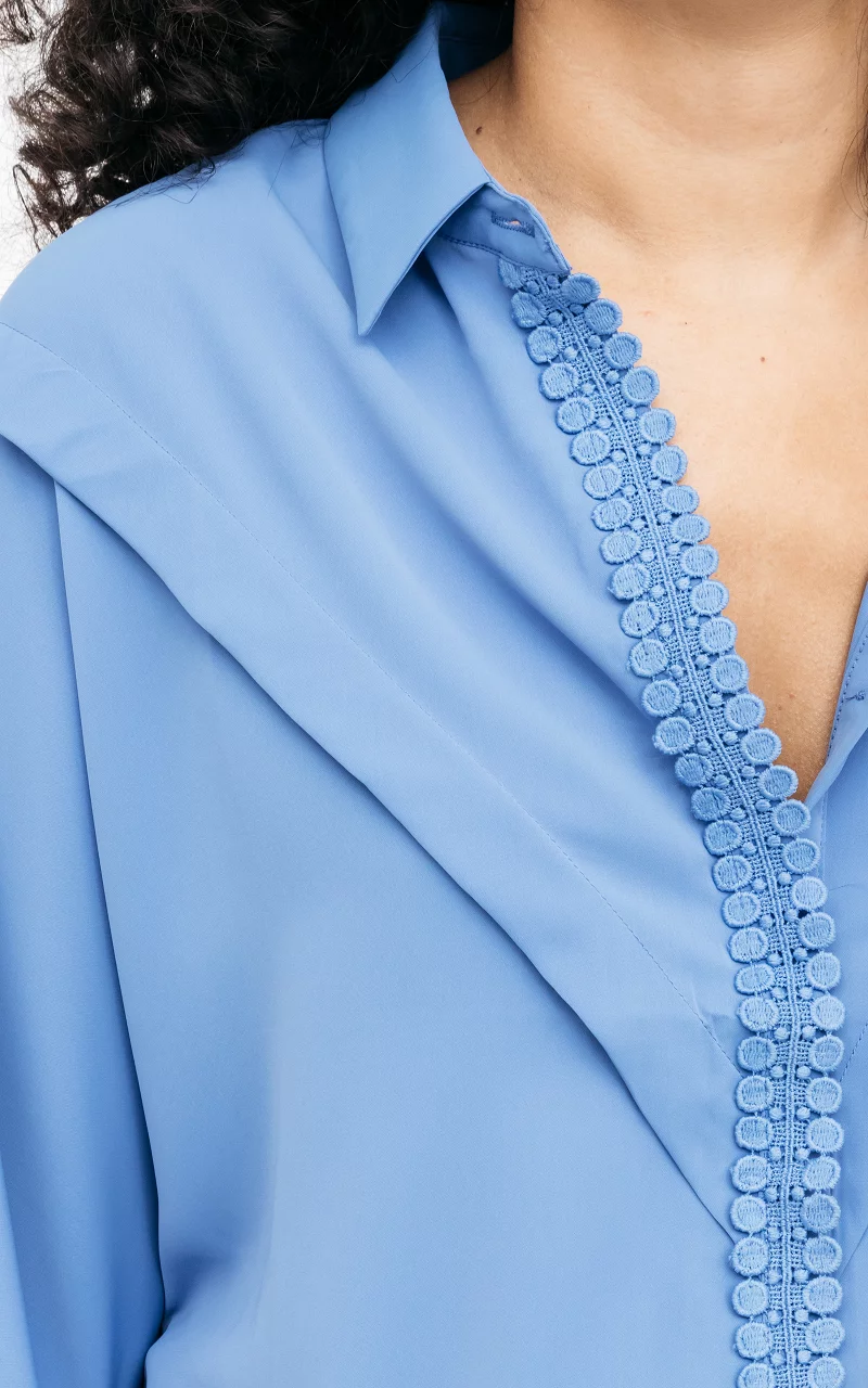Bluse mit Spitzen-Details Hellblau