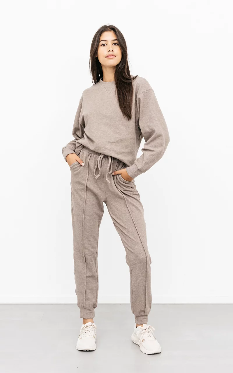 Comfy set with sweater and pants Taupe