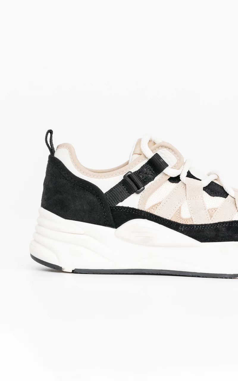 Leather lace-up sneakers with thick sole Black Beige
