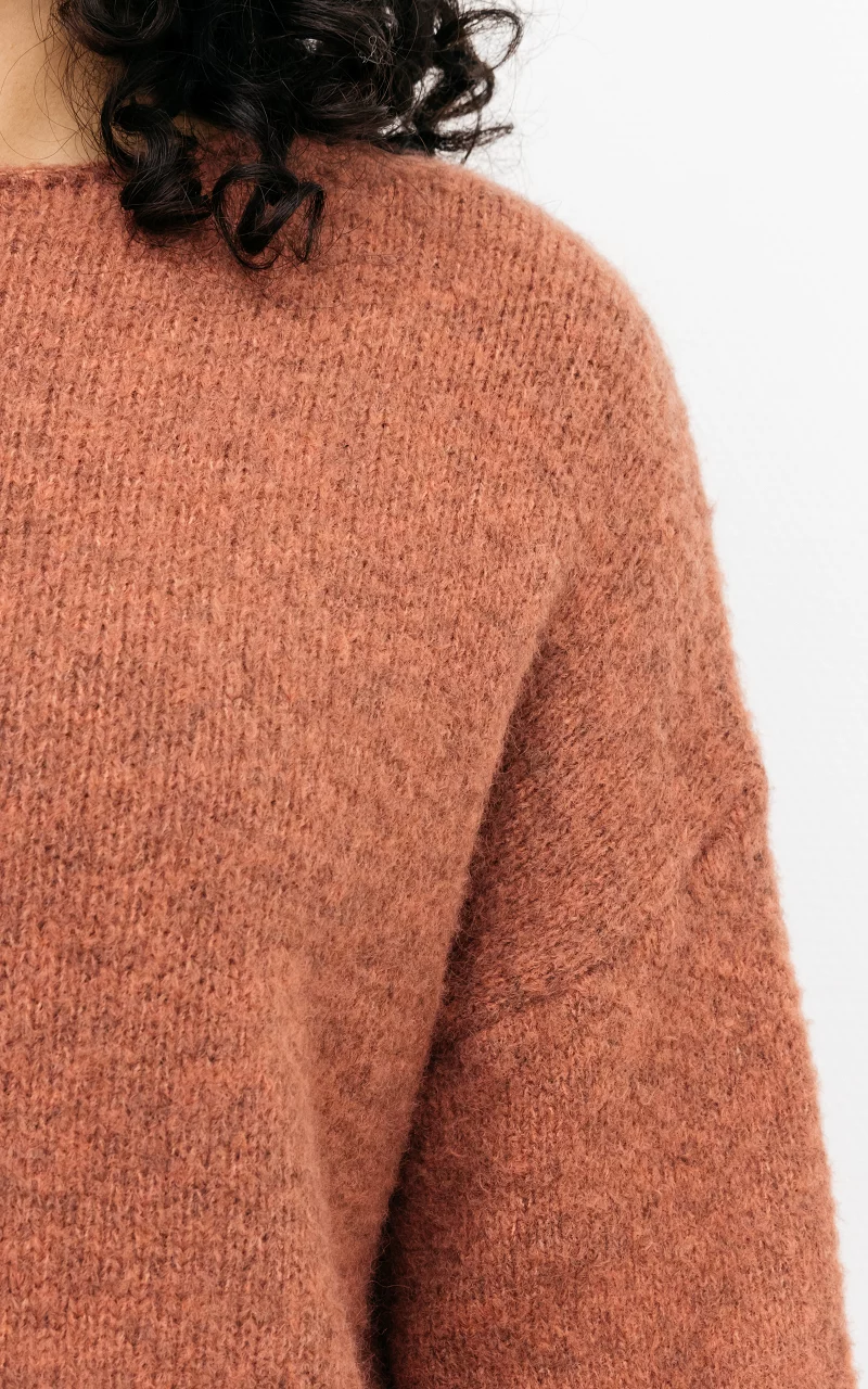 Oversized sweater with round neck Rust Brown