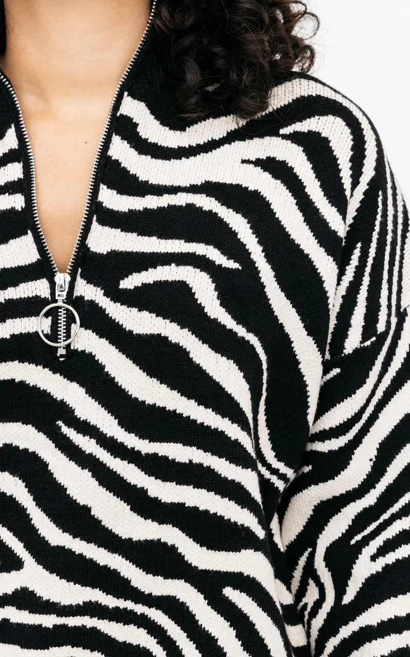 Zebraprint sweater with zip Black Cream