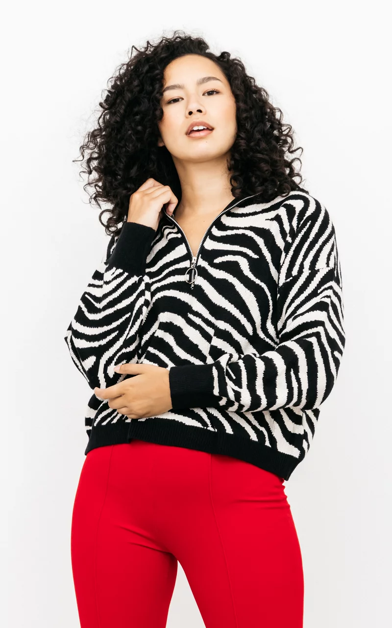 Cooler Pullover mit Zebra-Print Schwarz Creme