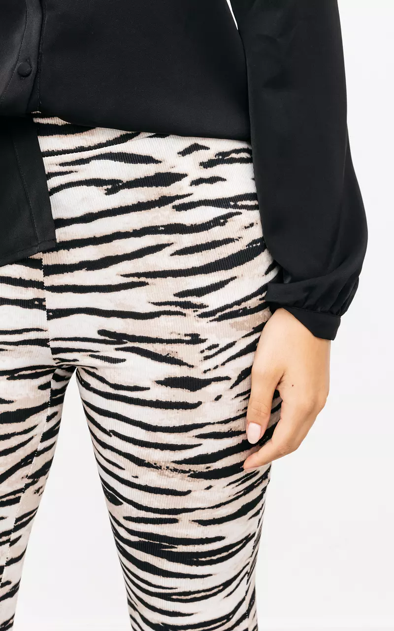 Flared broek met zebraprint Creme Zwart