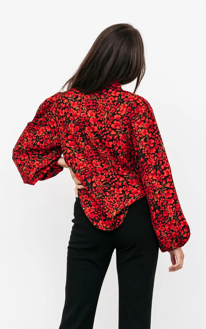 Flower print blouse with balloon sleeves Red Black