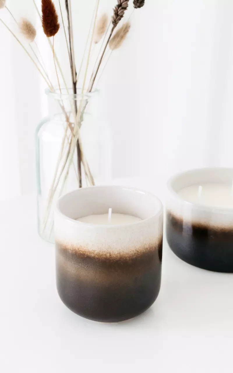 Candle in ceramic jar Cream Brown