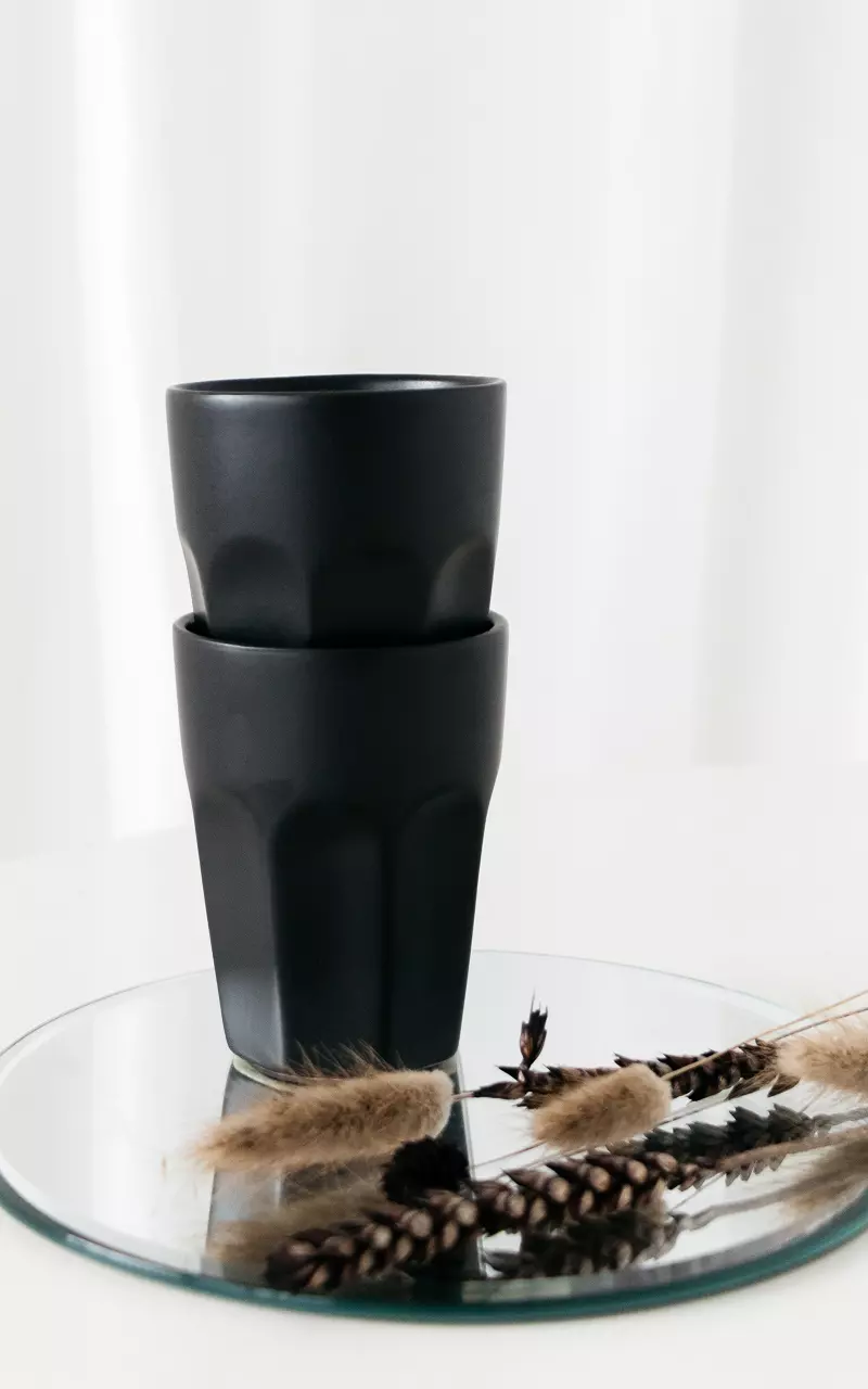 Set of two ceramic mugs Black