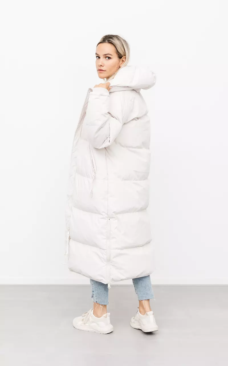 Coat with hoodie and side pockets Beige