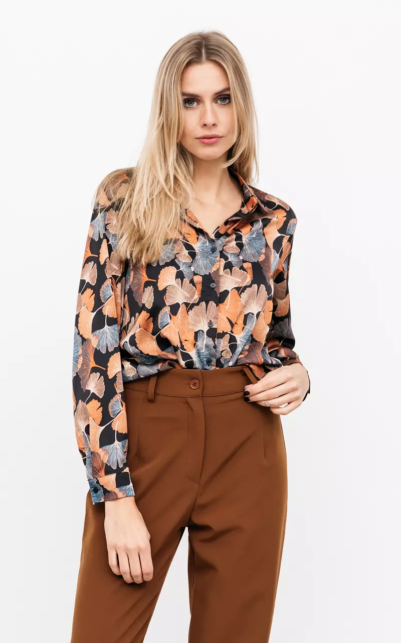 Herbstliche Bluse mit Print Schwarz Rost