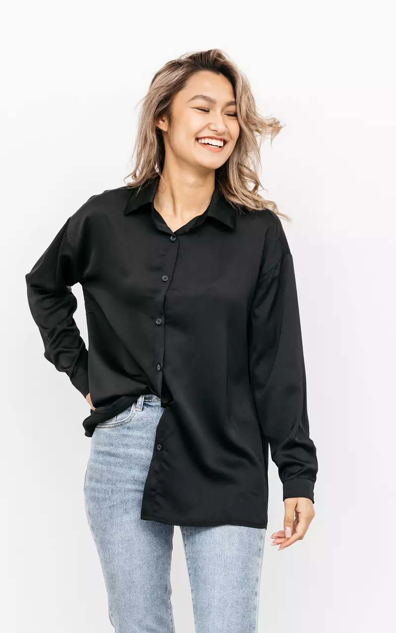 Satin-look blouse with buttons Black