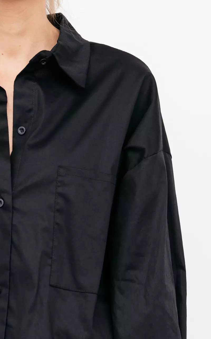 Oversized basic blouse with breast pocket Black