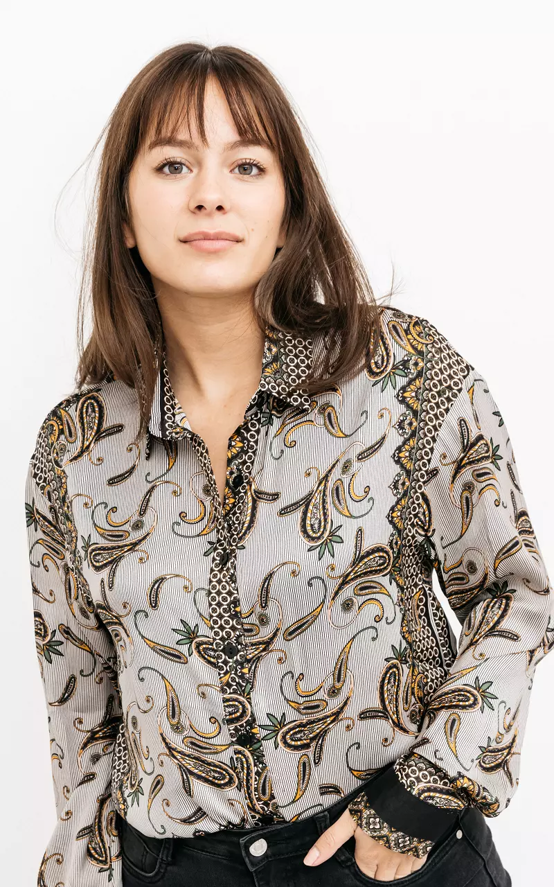 Pattern blouse with buttons Black Yellow