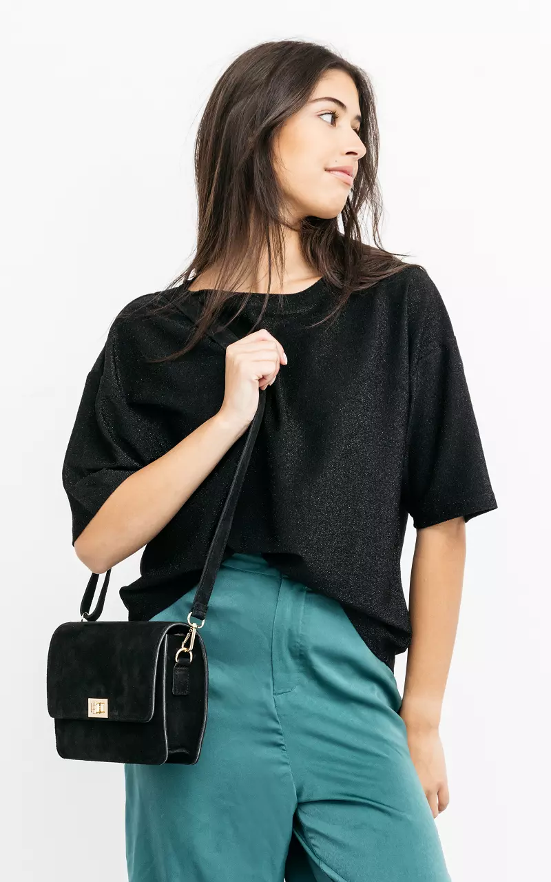 Leather bag with gold-coated details Black
