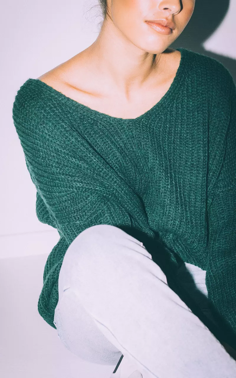 Chunky knit V-neck sweater Dark Green