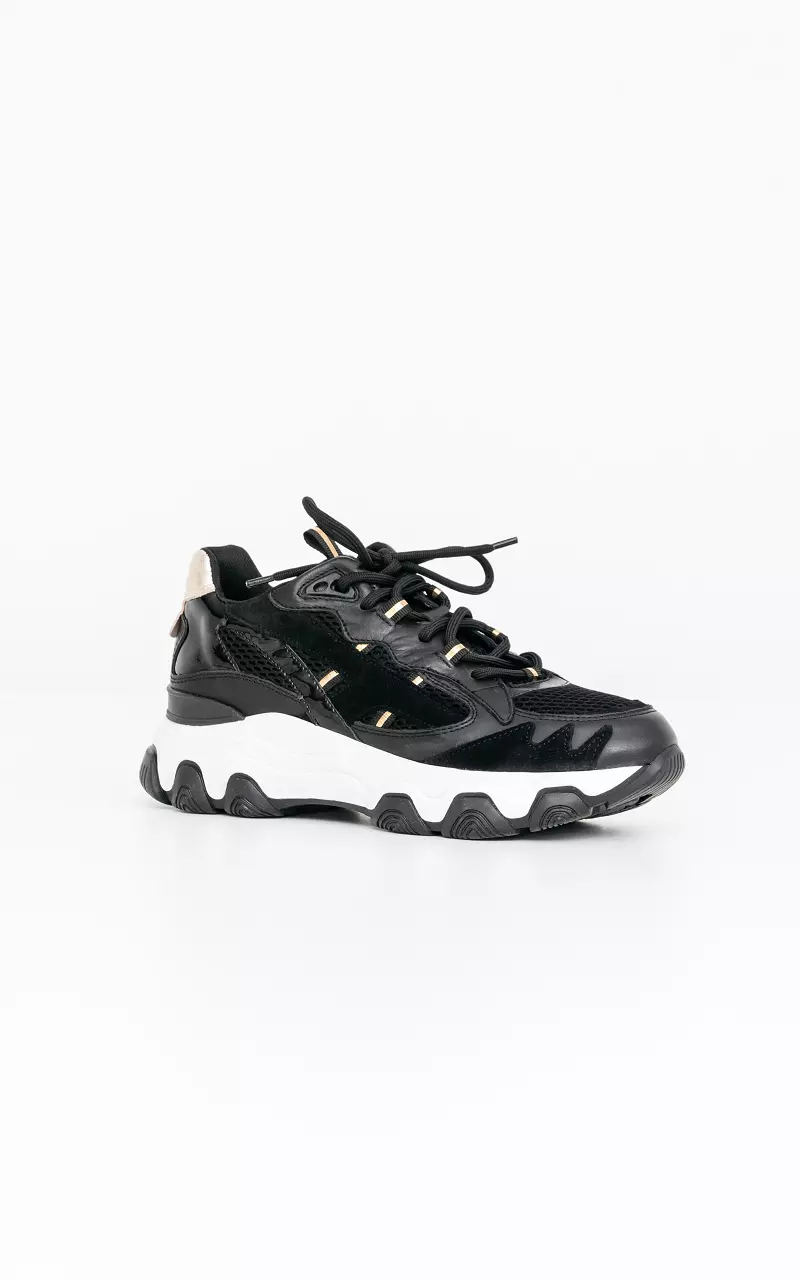 Lace-up sneaker with gold-coated details Black White