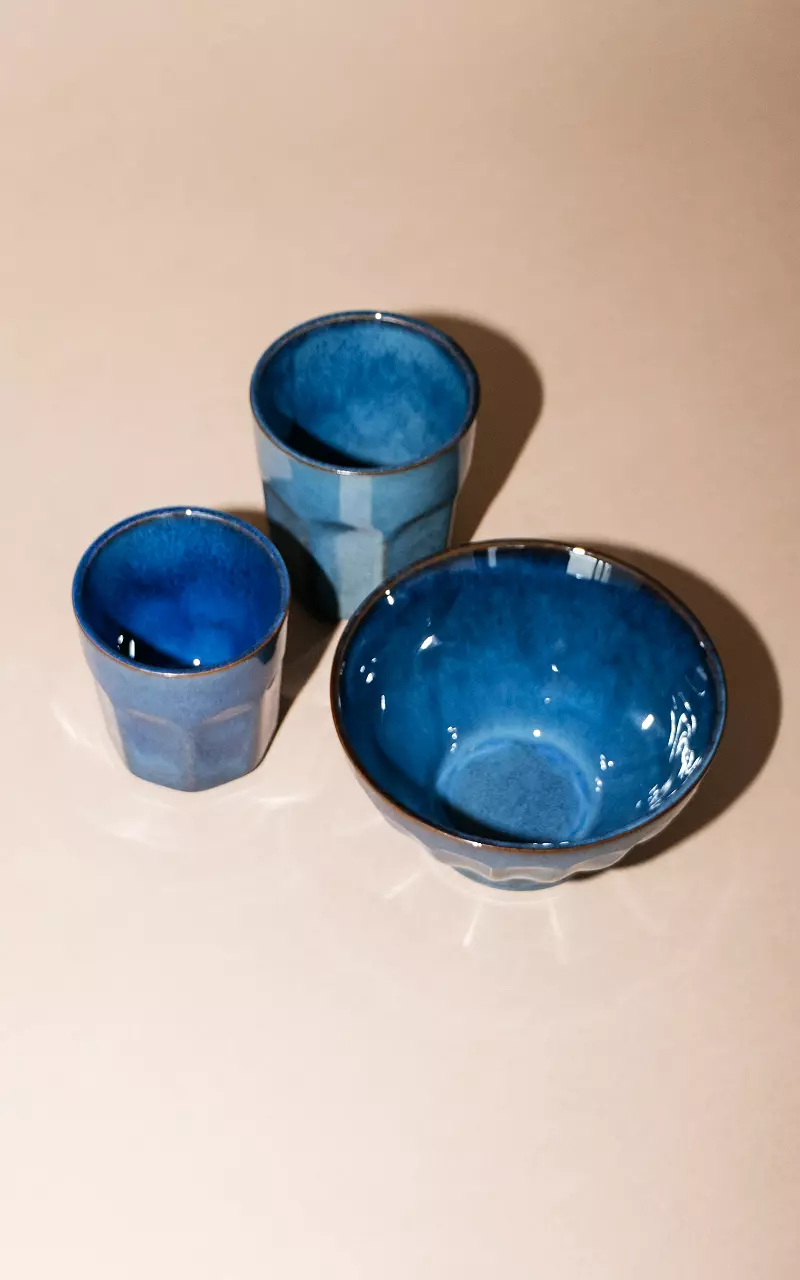 Keramikschale mit Relief Blau