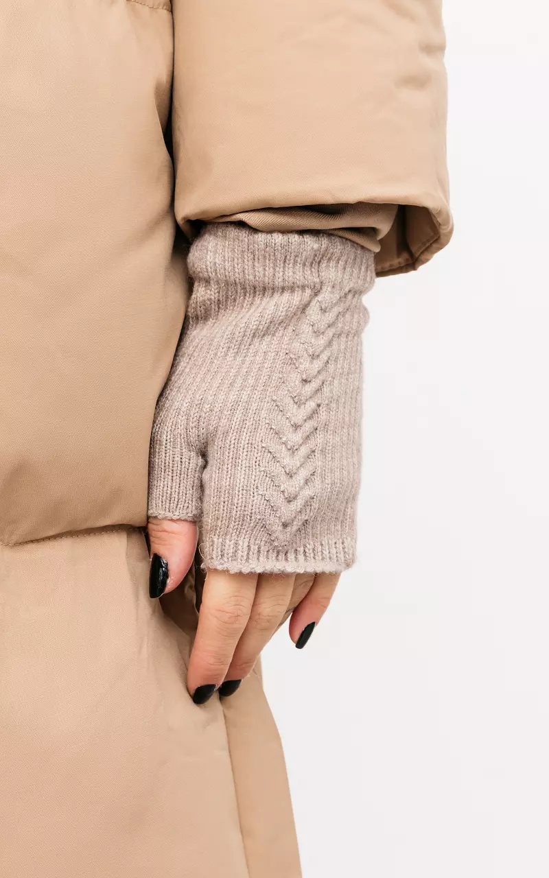 Gloves with touchscreen finger Taupe