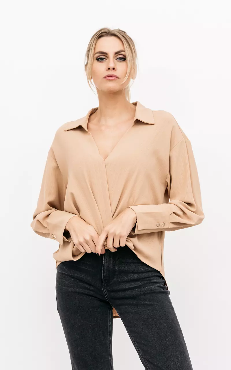 V-neck top Light Brown