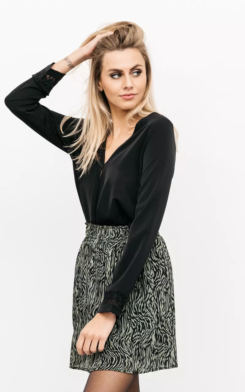 Top with lace details Black