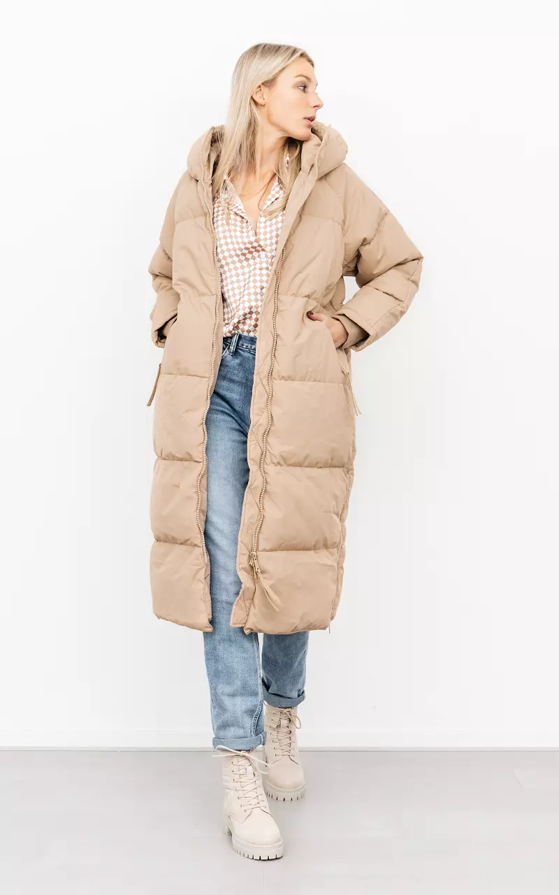 Coat with hoodie and side pockets Light Brown