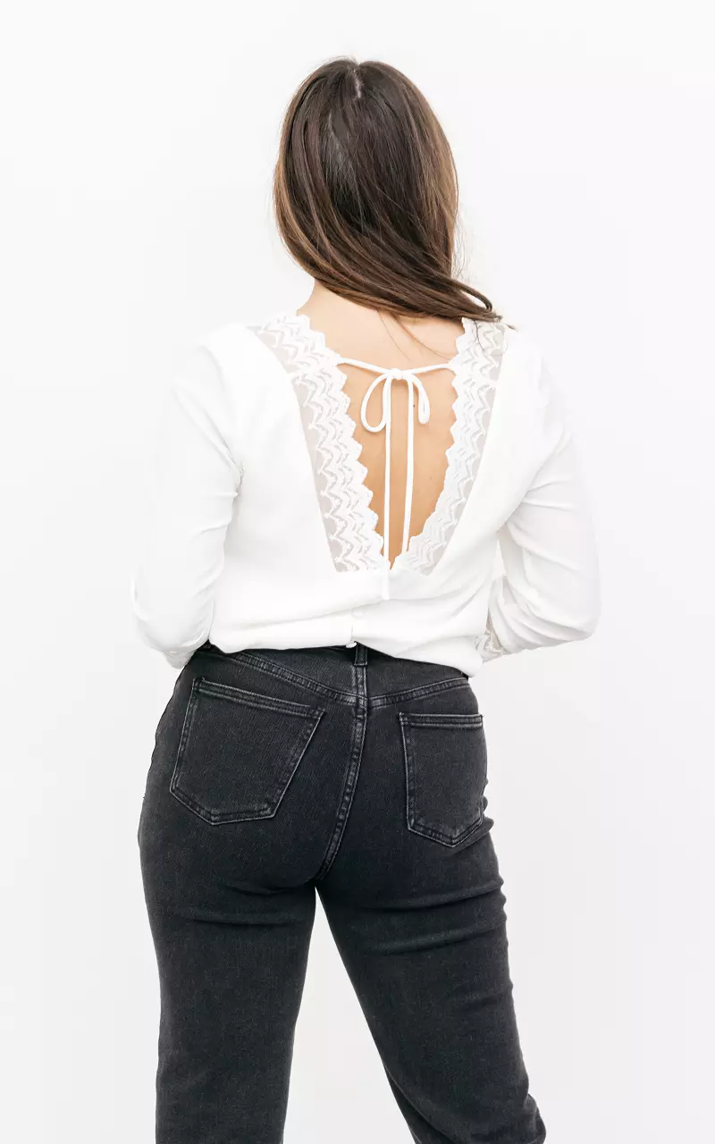 Bluse mit Rückenausschnitt Weiß