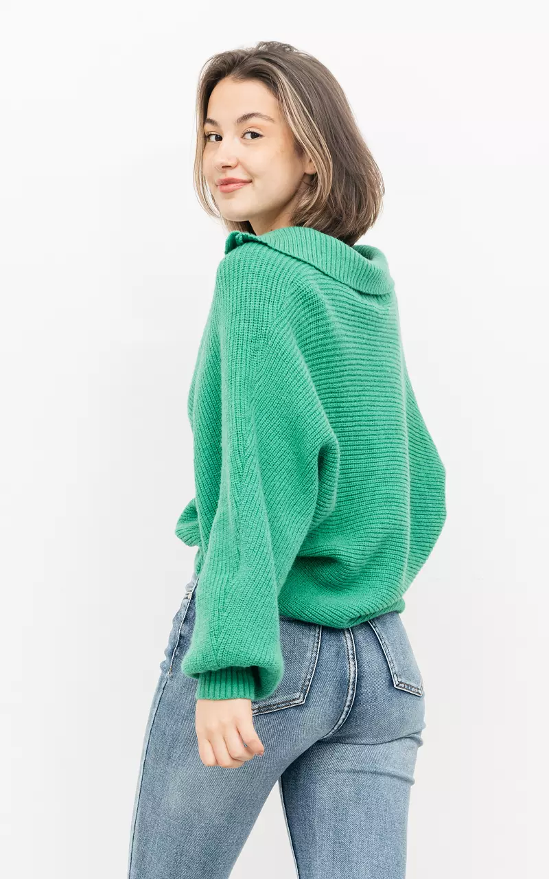 Wollpullover mit V-Ausschnitt Grün