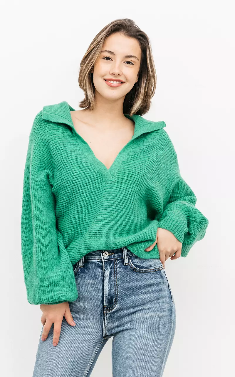 Wollpullover mit V-Ausschnitt Grün