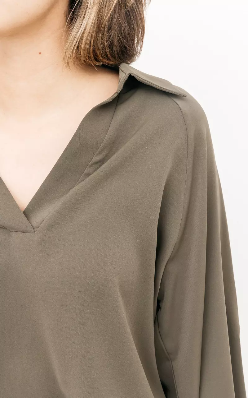 Oversized blouse with V-neck Green